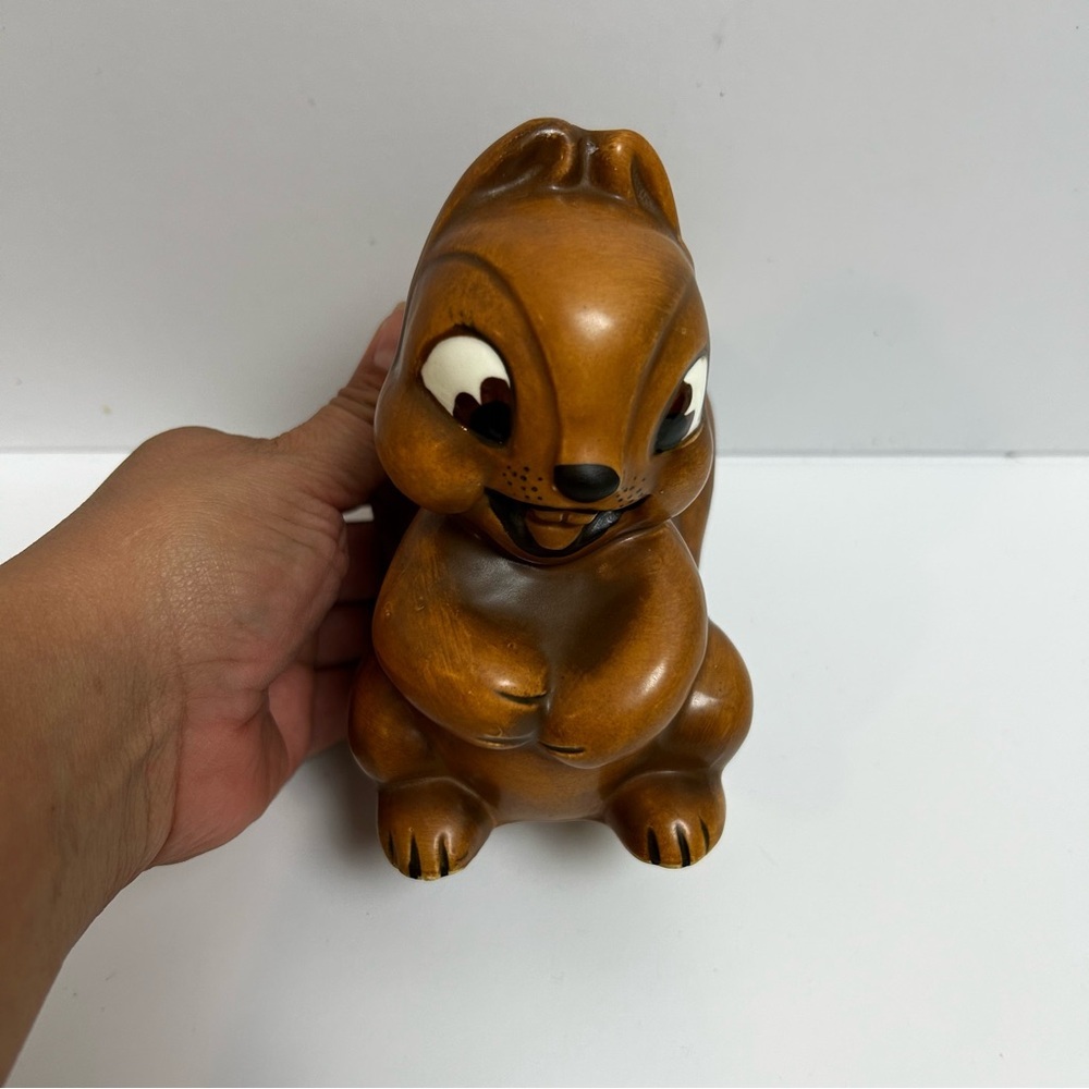 Squirrel Norcrest Japan A-160 vintage squirrel figurine with hollowed out tail